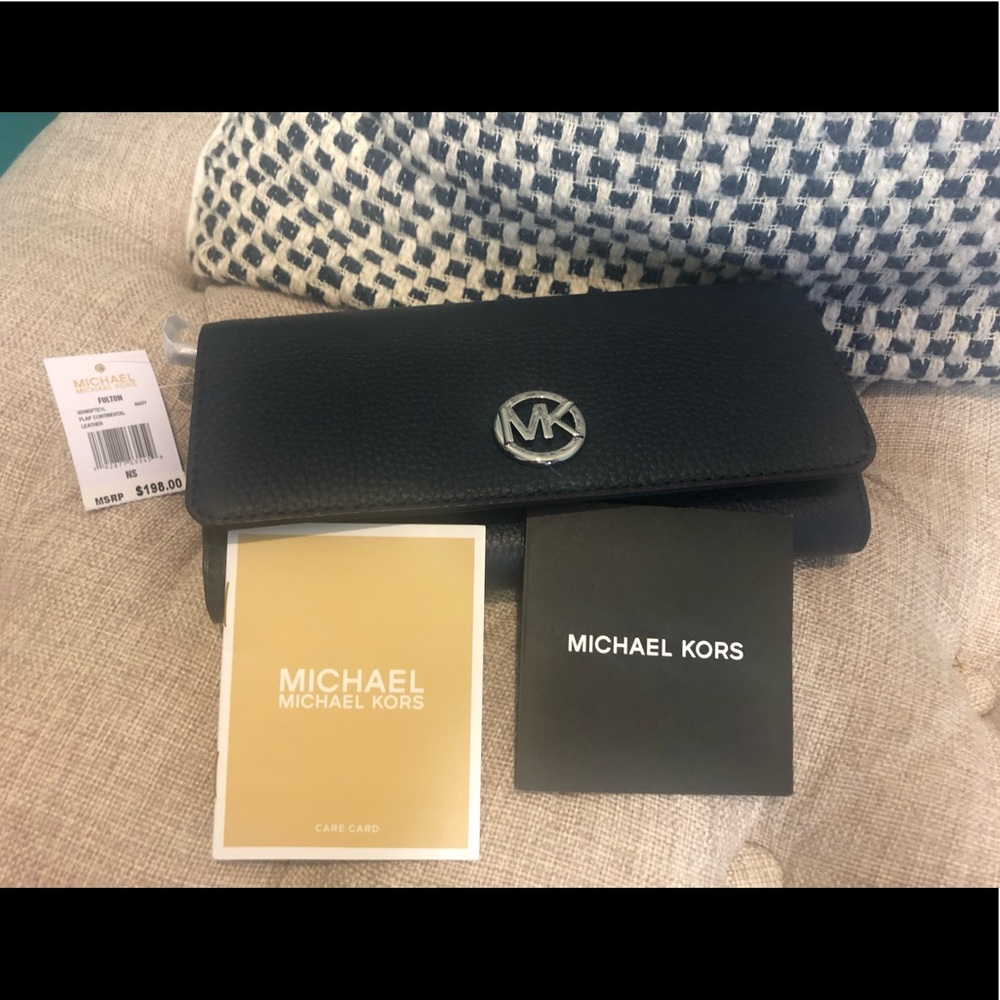 Michael Kors Fulton Wallet